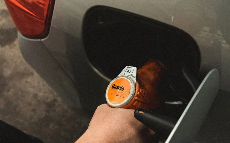Refuelling a car, a common source of stubborn gasoline and fuel odor